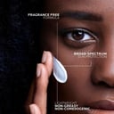 La Roche-Posay Anthelios Invisible Fluid SPF50+ - 50ml thumbnail 3
