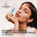 L'Oreal Paris Bright Reveal SPF 50 Tinted Fluid Light 50ml thumbnail 6
