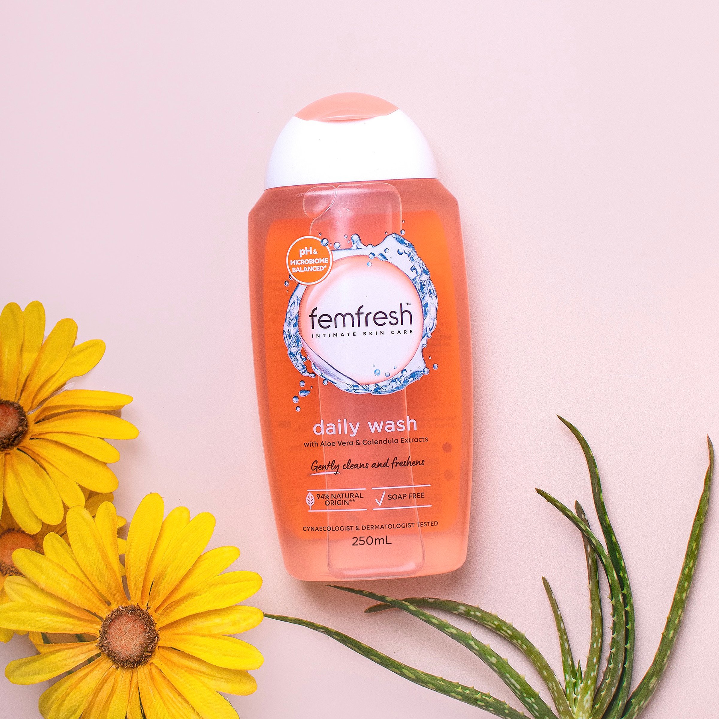 Femfresh Intimate Hygiene Daily Wash 250ml - Image 9
