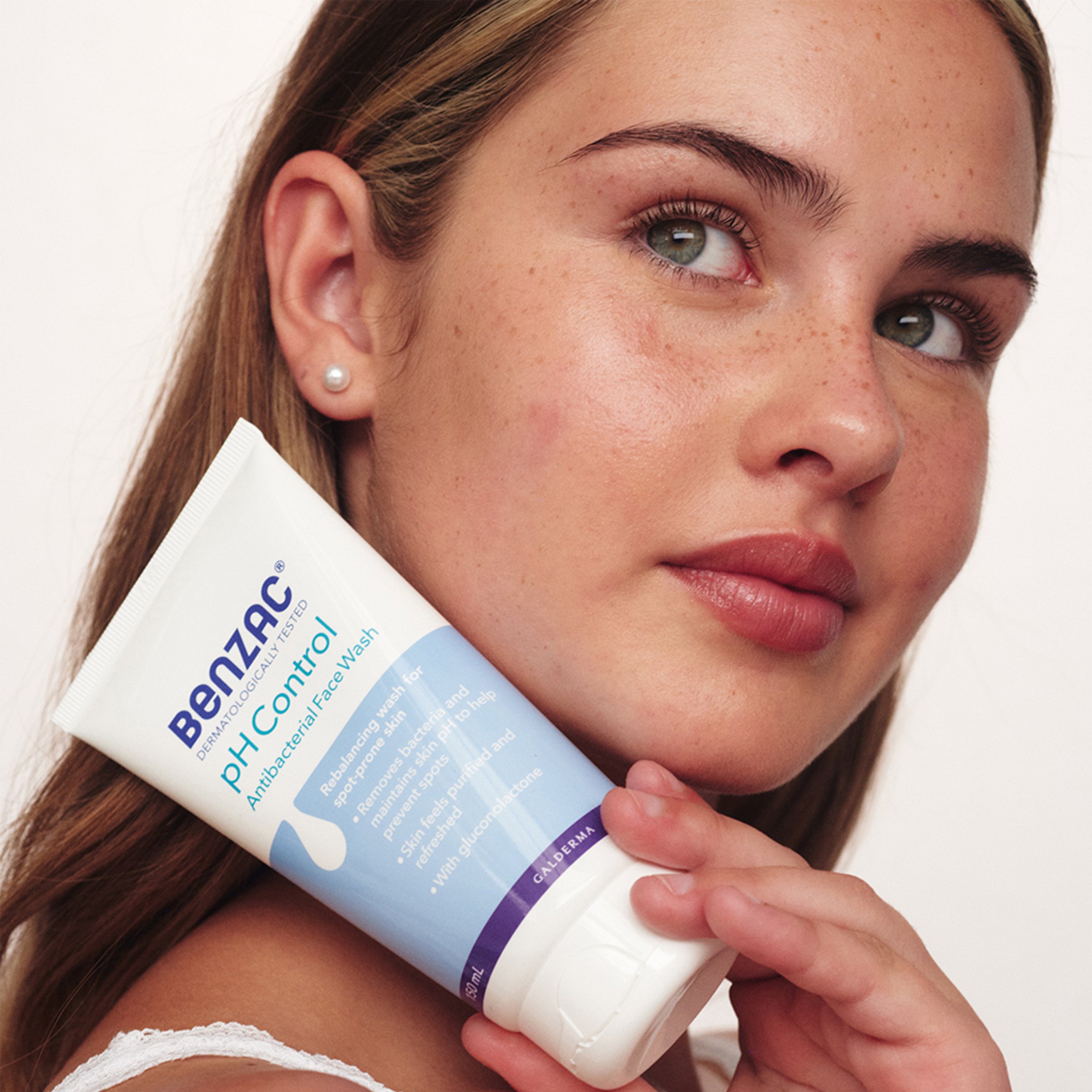 Benzac PH Control Anti-Bacterial Face Wash 150ml - Image 6