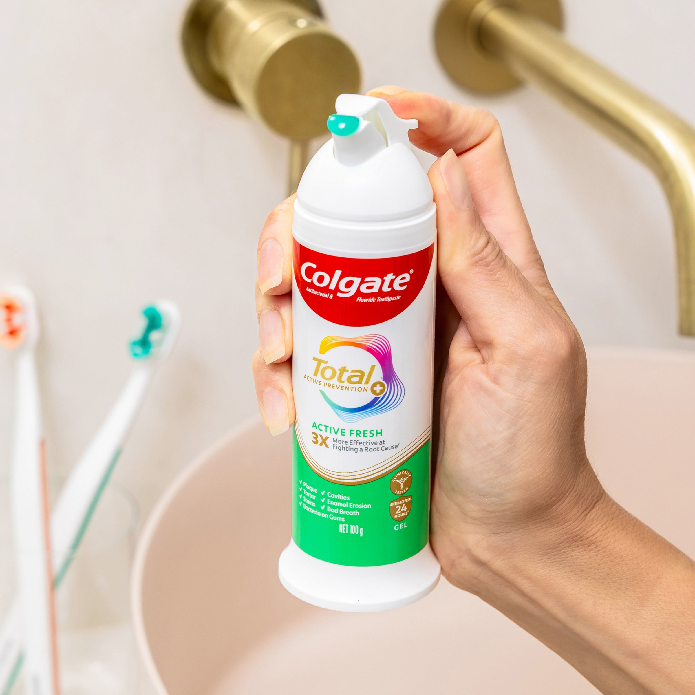 Colgate Total Toothpaste Pump 130g - Image 9