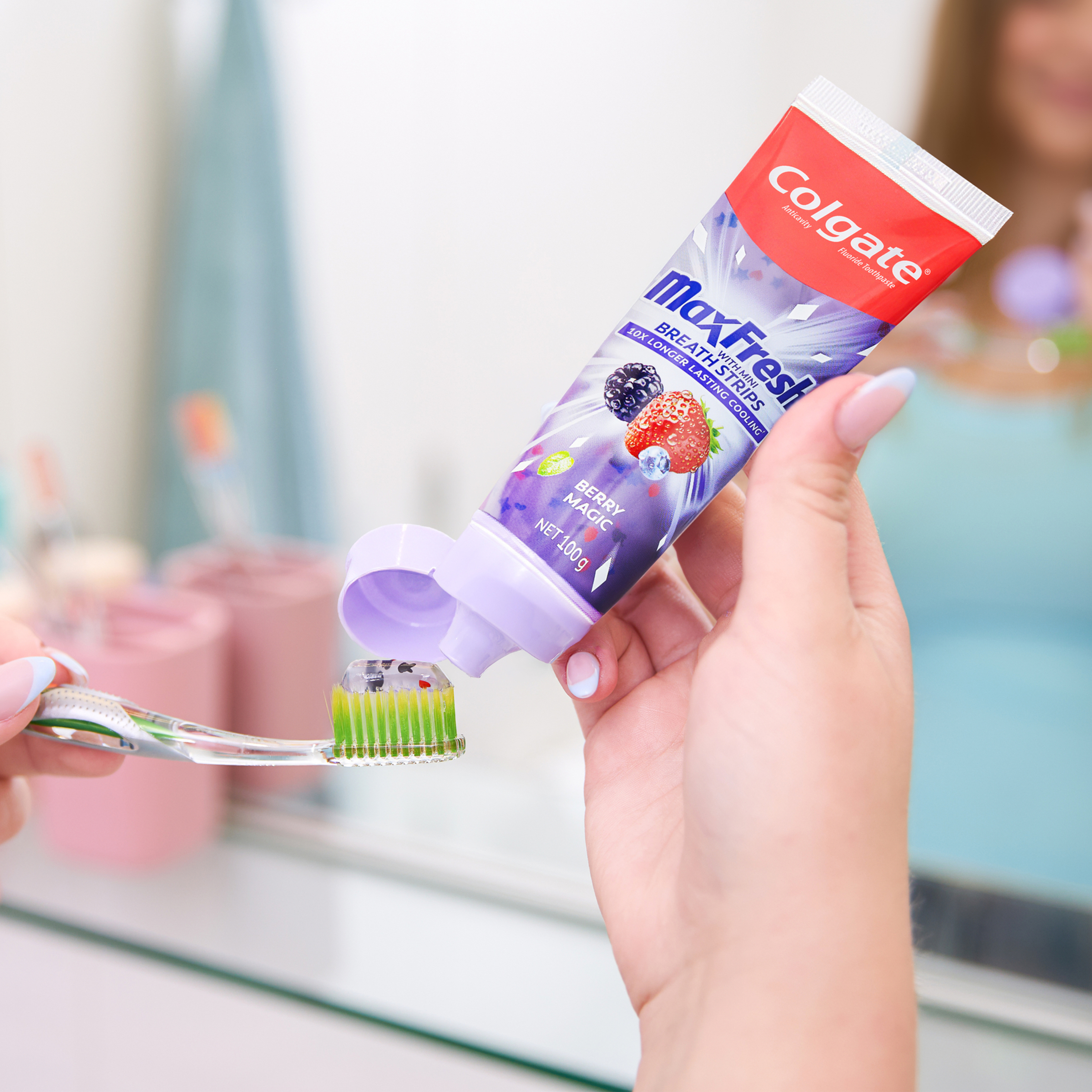 Colgate Max Fresh Toothpaste 100g - Image 6