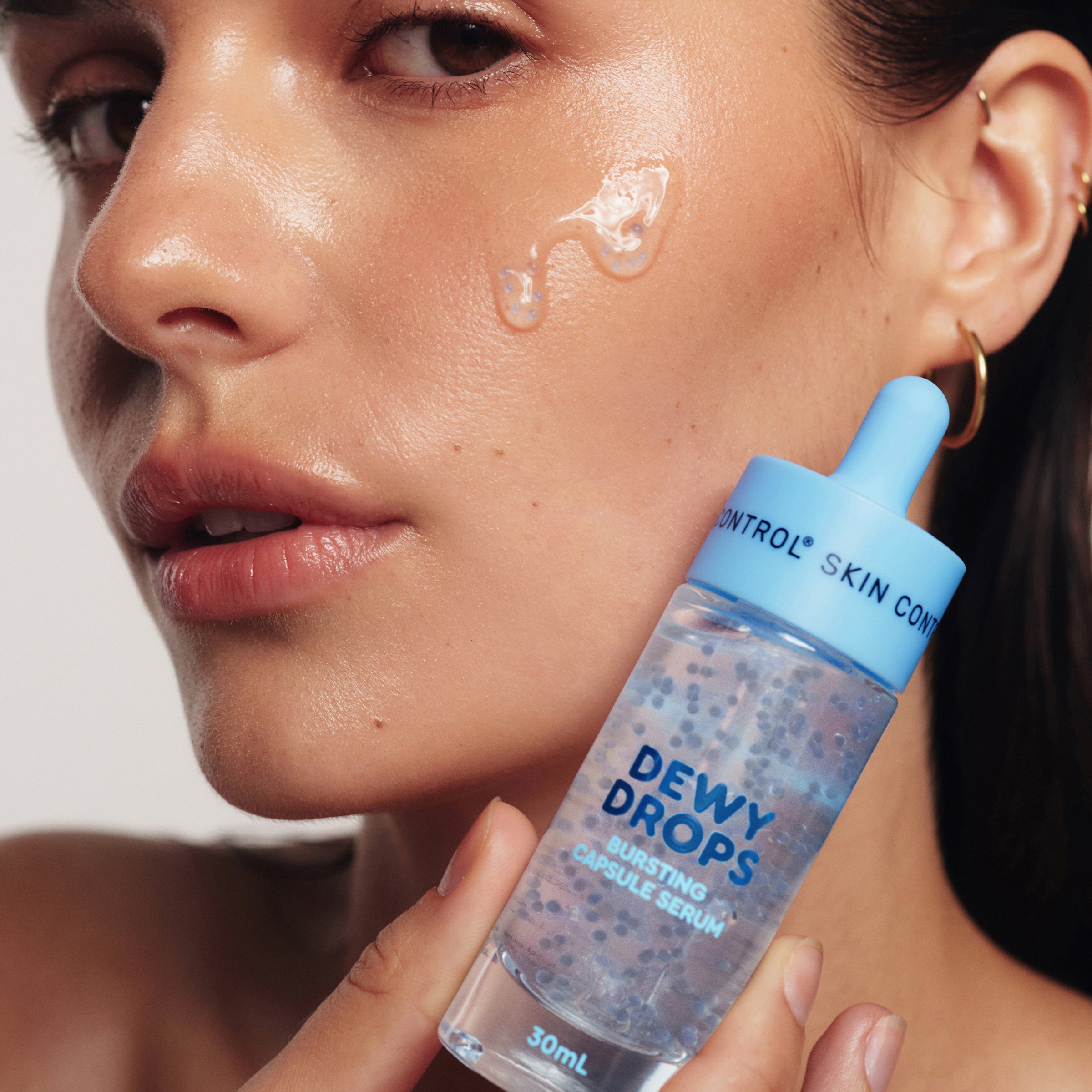 Skin Control Dewy Drops Bursting Capsule Serum 30ml - Image 5