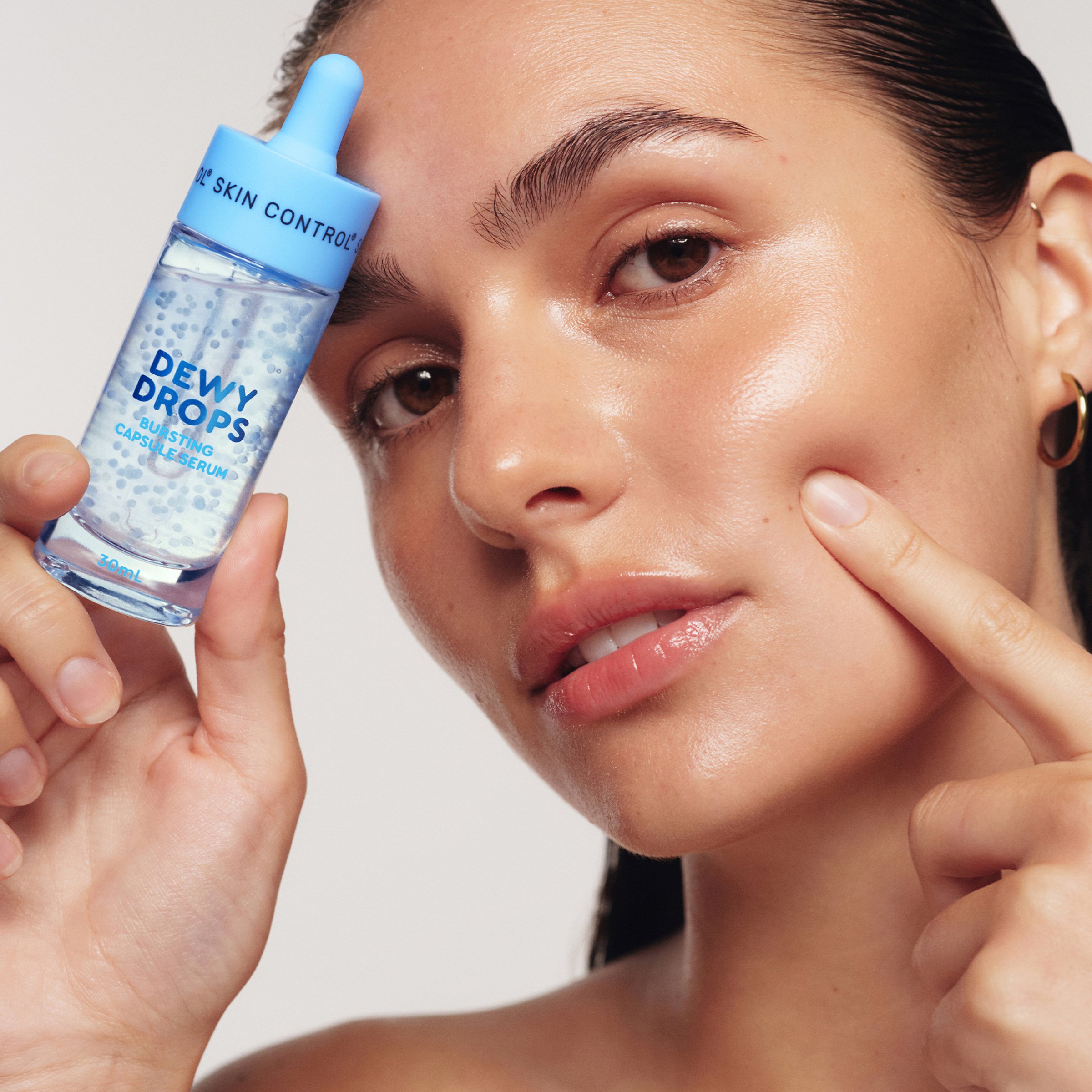 Skin Control Dewy Drops Bursting Capsule Serum 30ml - Image 4