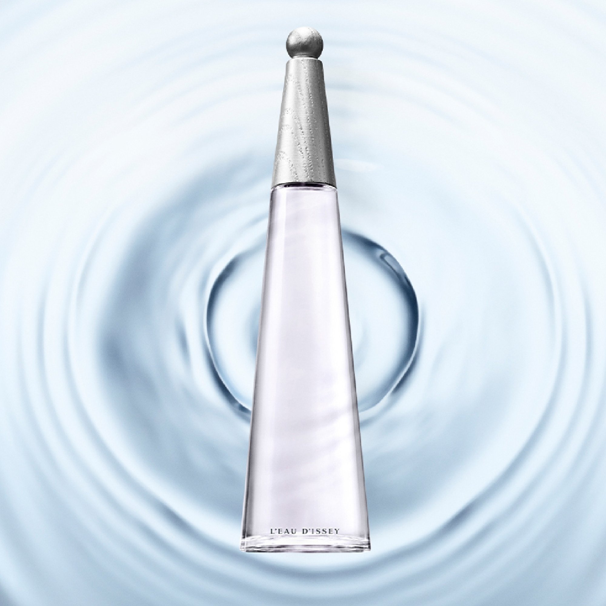 Issey Miyake L'Eau d'Issey EDP Intense Spray 100ml - Image 4