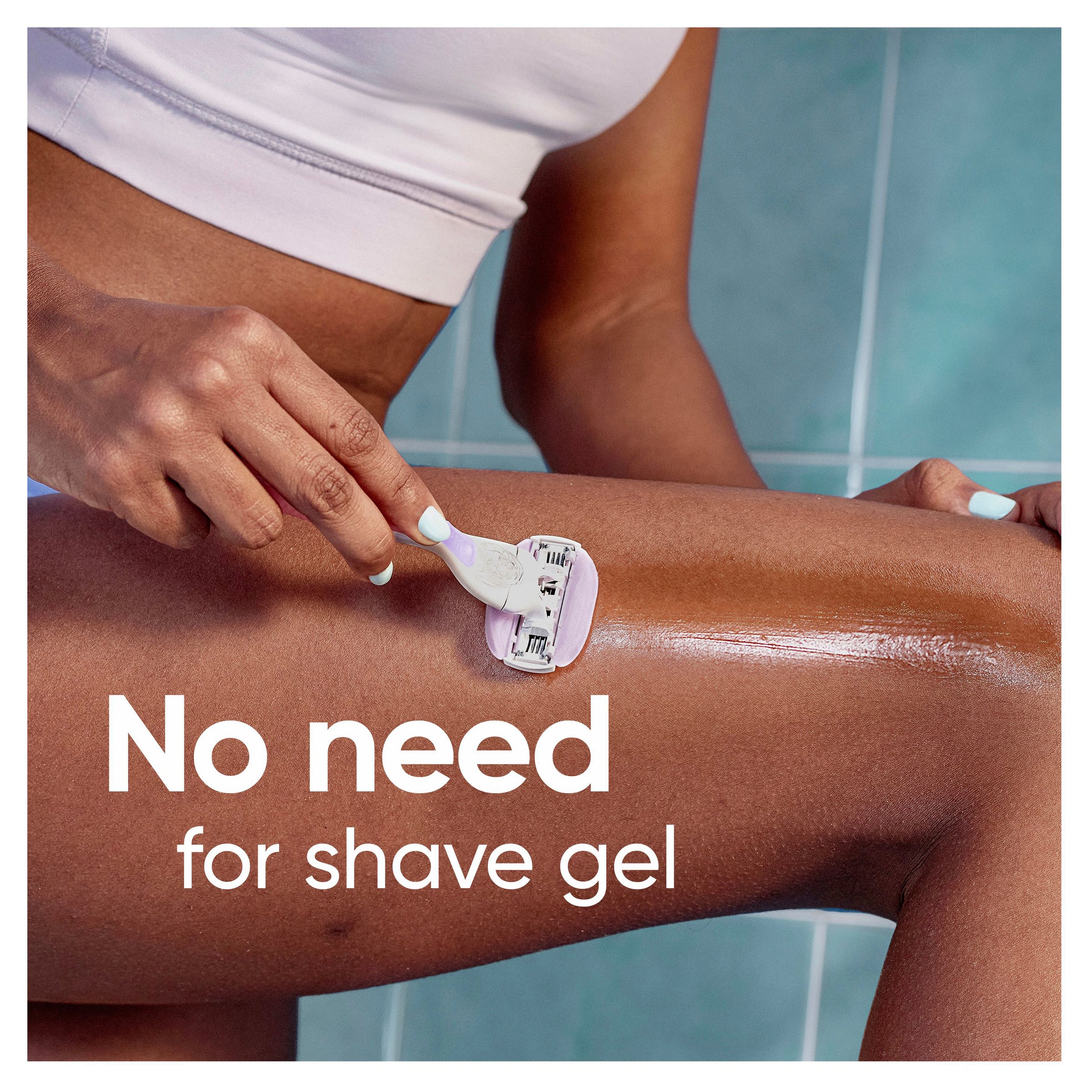 Gillette Venus Comfortglide White Tea Razor Handle + 2 Cartridges 1 pack - Image 2