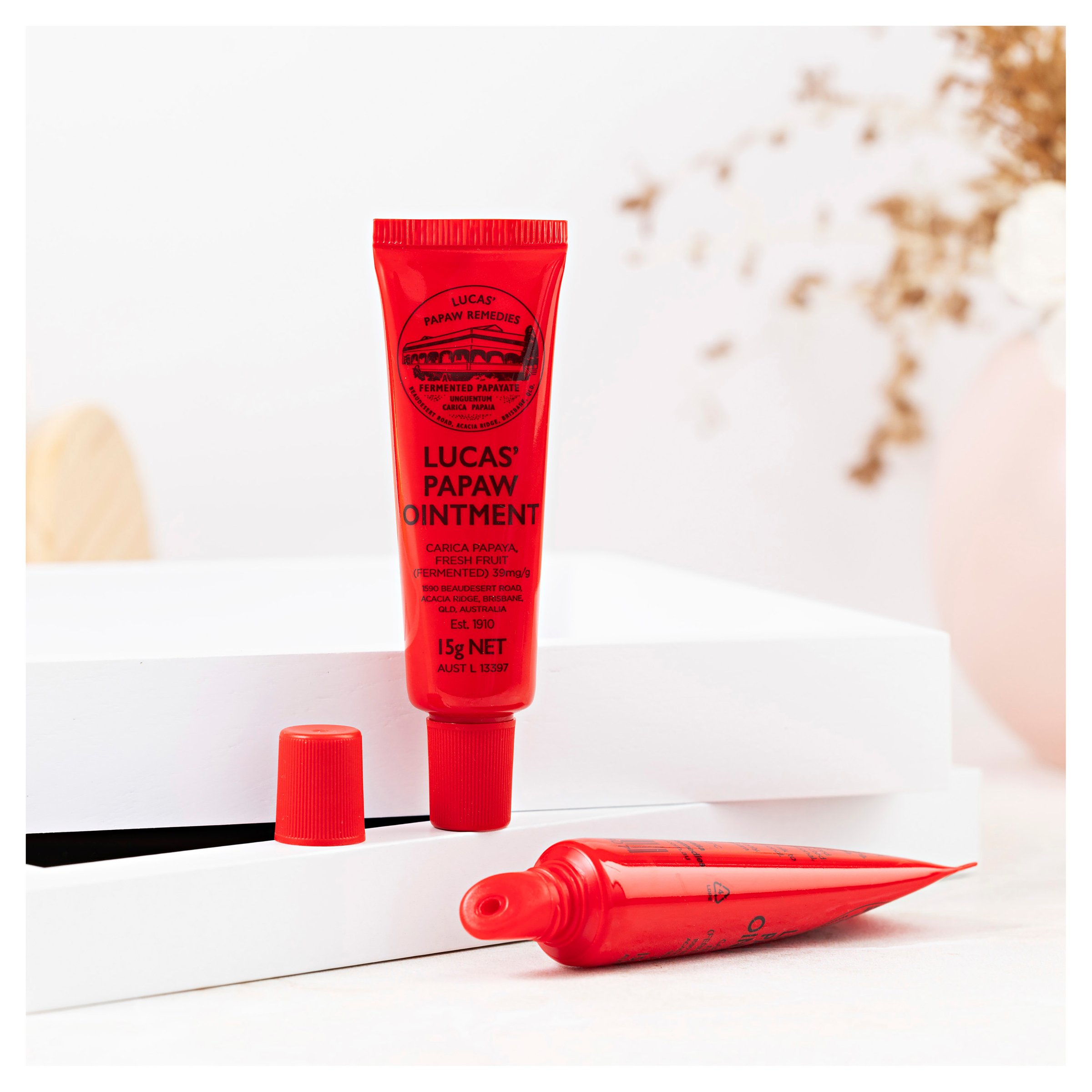 Lucas Papaw Ointment Lip Tube 15g - Image 3