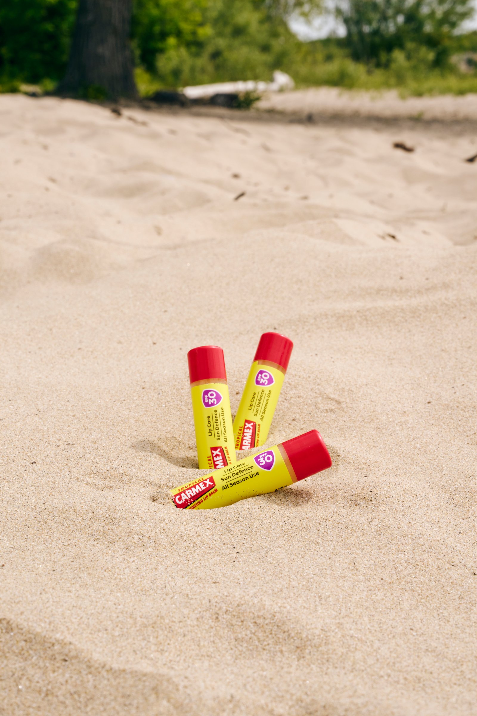 Carmex Assorted Flavour Mini Squeeze Tube 3 pack - Image 5