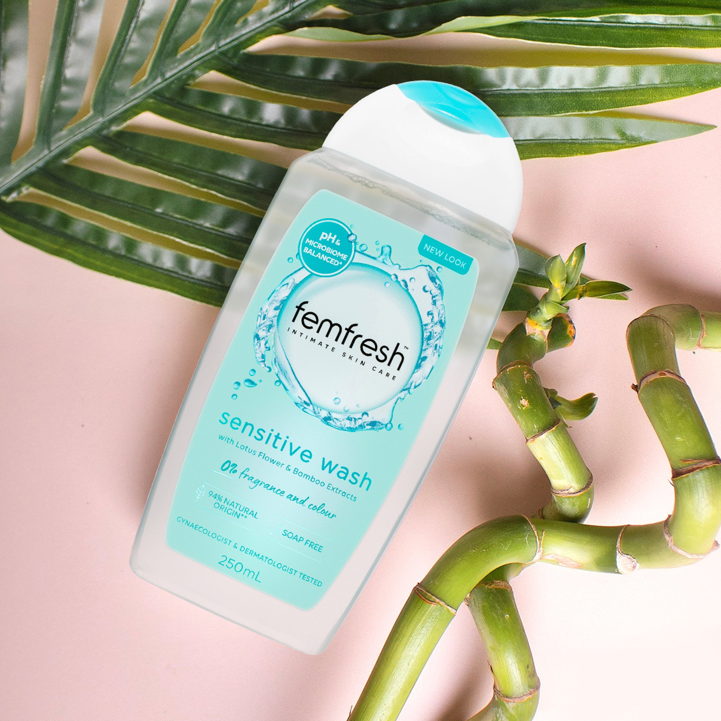Femfresh Sensitive Wash 250ml - Image 9