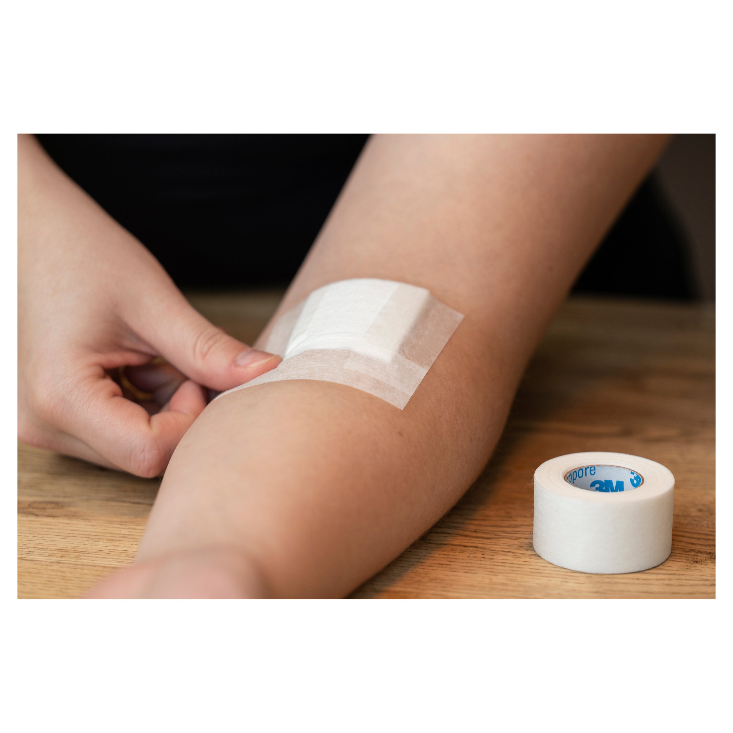 Nexcare Gentle Paper Tape White 25mm x 9.1m - 1 roll - Image 2