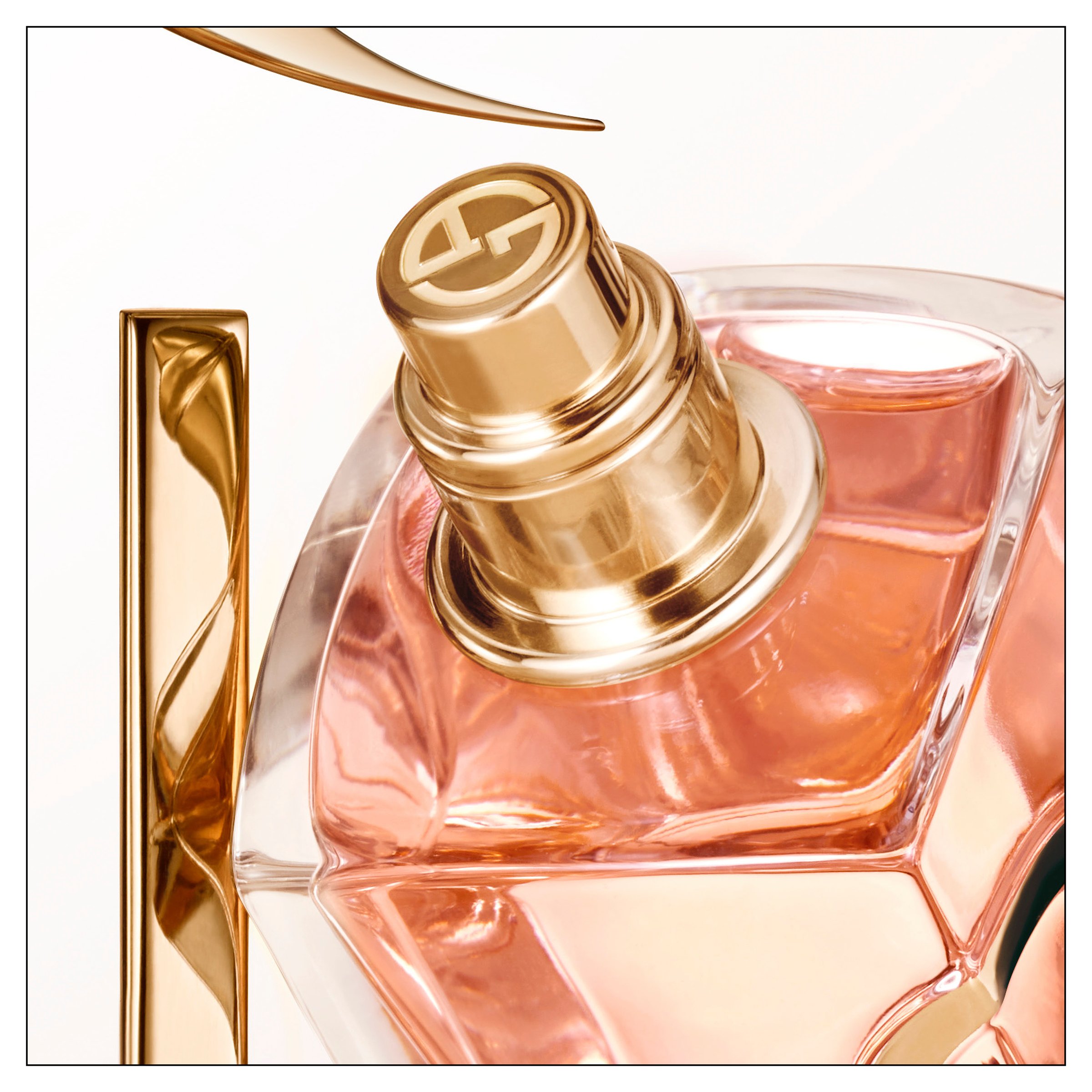 Giorgio Armani Si Intense EDP Refillable 50ml - Image 6