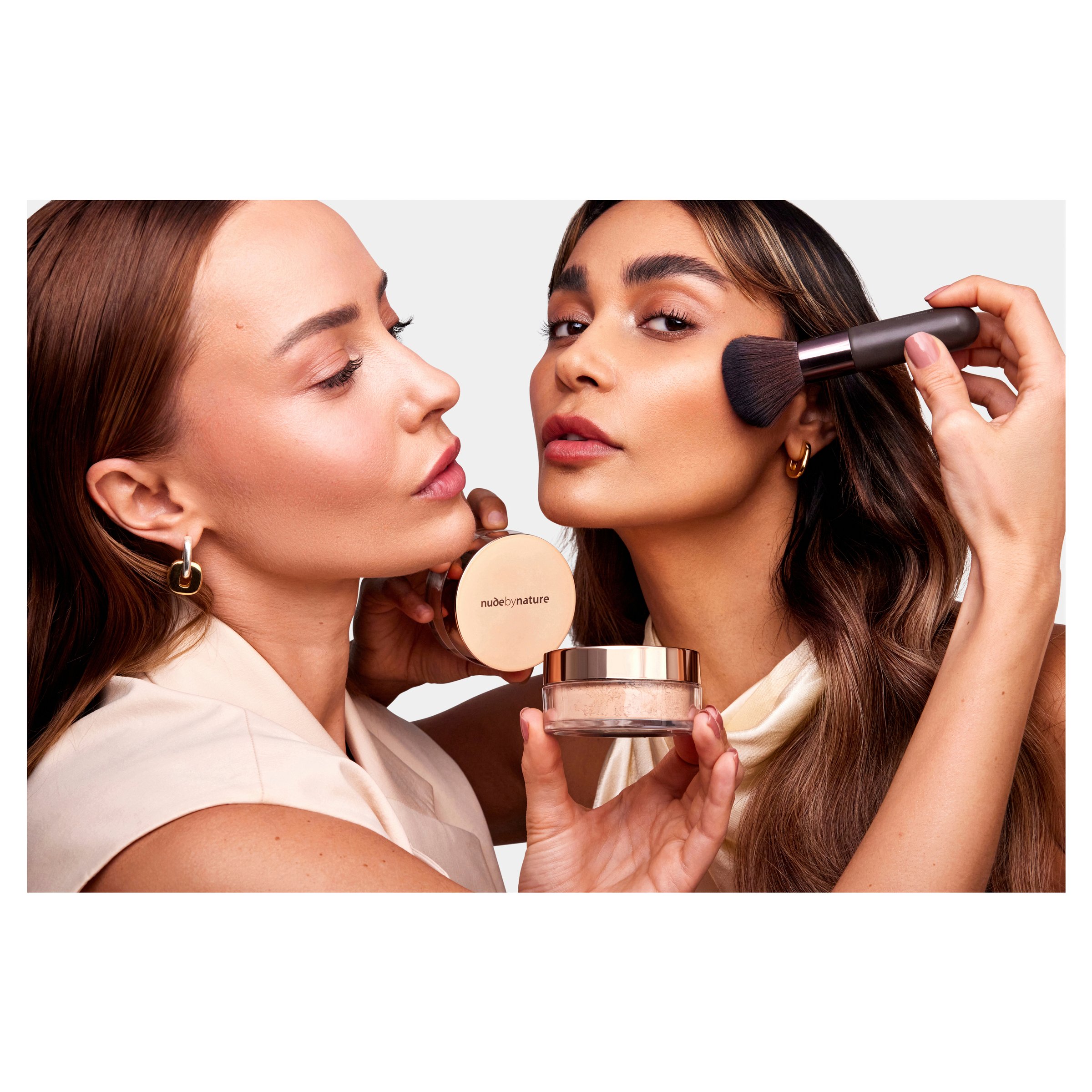 Nude By Nature Natural Mineral Cover C3 Light/Medium 10g - Image 5
