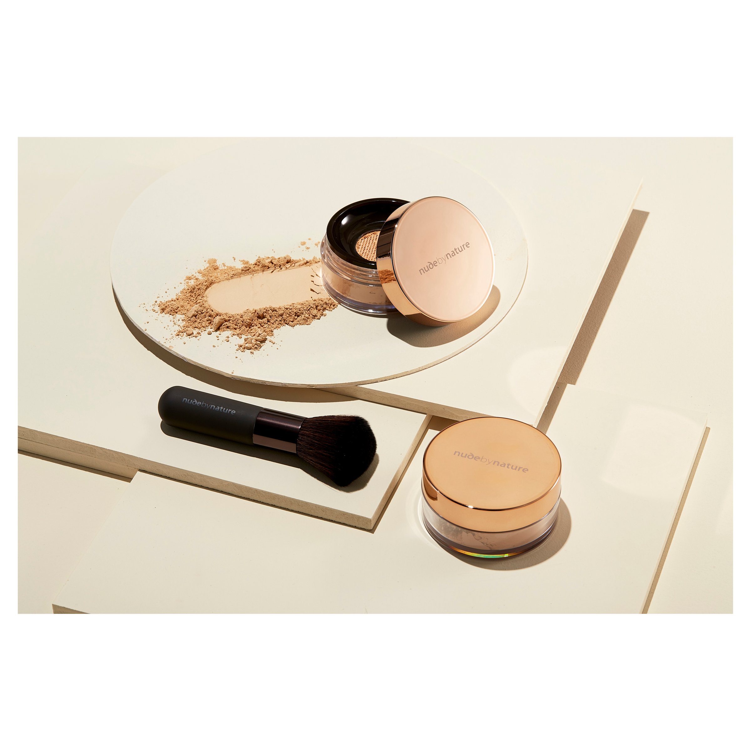 Nude By Nature Natural Mineral Cover C3 Light/Medium 10g - Image 2