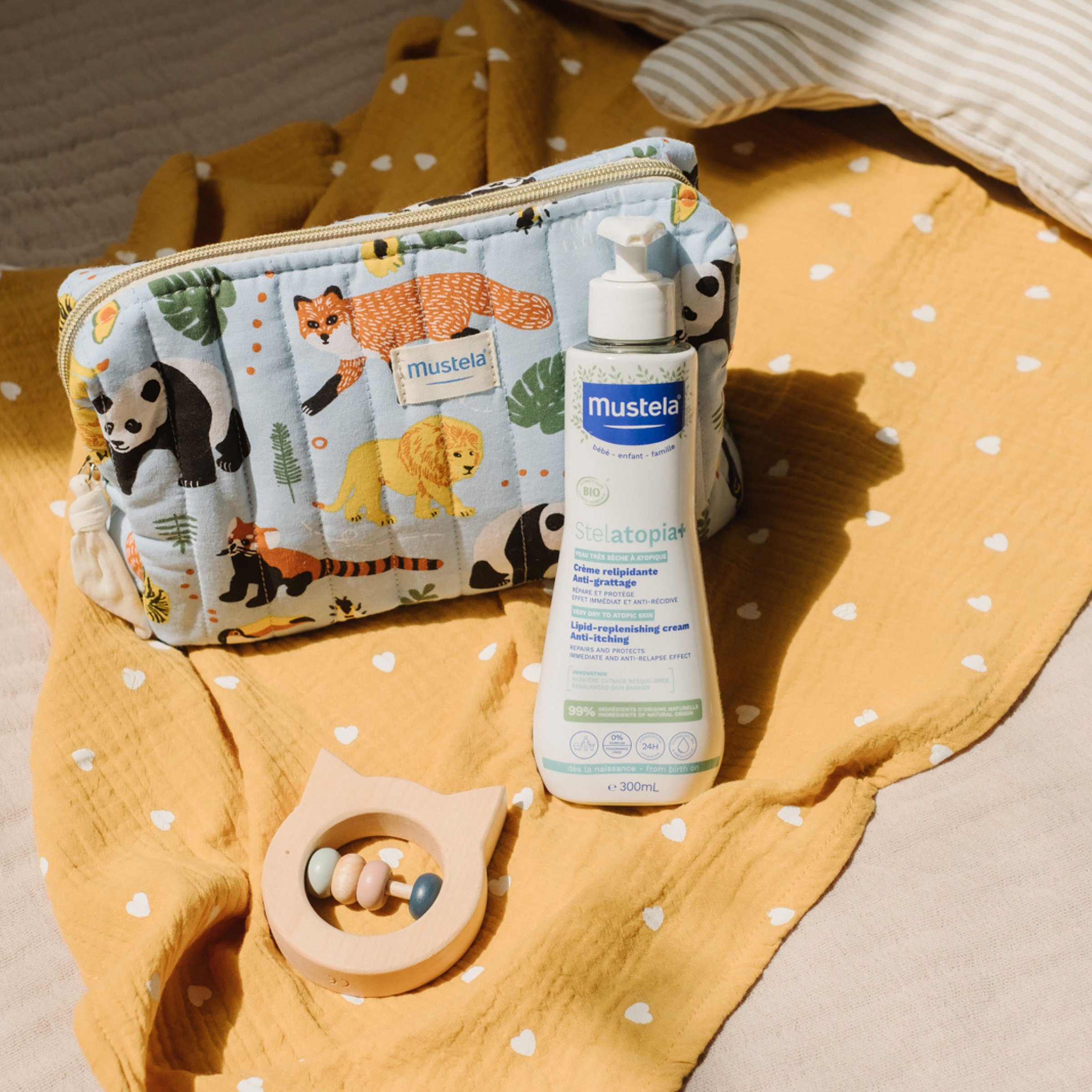 Mustela Stelatopia+ Lipid Replenishing Cream 300ml - Image 5